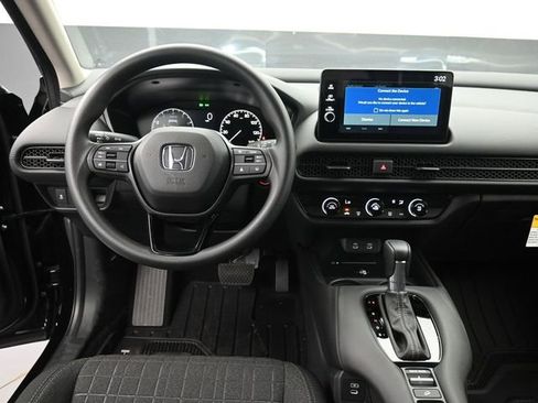 New 2026 Honda HR-V LX image 11