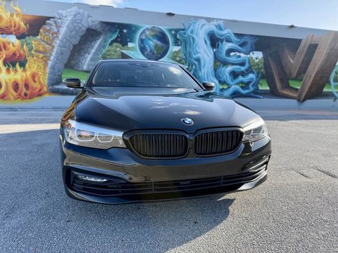 Used 2018 BMW 530i w/ Premium Package image 1