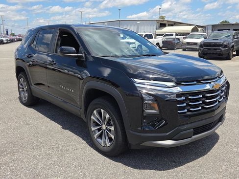Certified 2026 Chevrolet Equinox LT FWD image 15