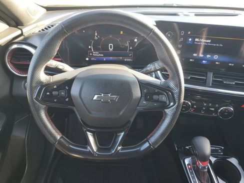 Used 2024 Chevrolet Trax RS w/ Driver Confidence Package image 12