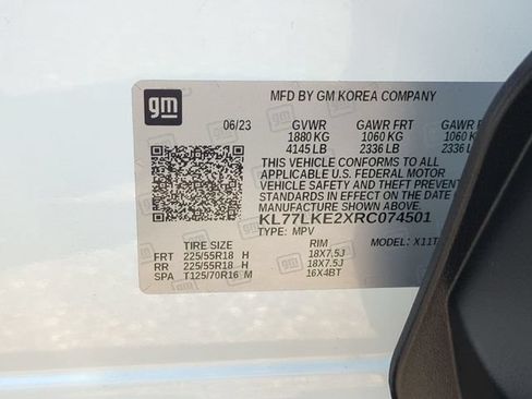 Used 2024 Chevrolet Trax ACTIV w/ Sunroof Package FWD image 22
