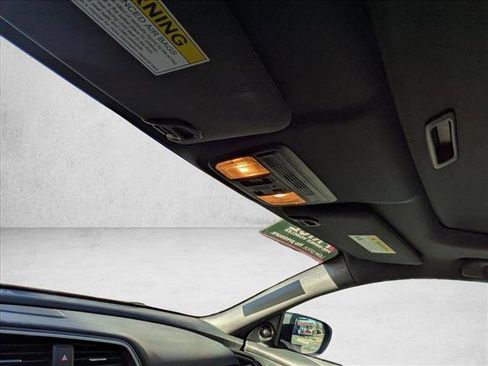 Used 2016 Honda Civic EX-T image 19