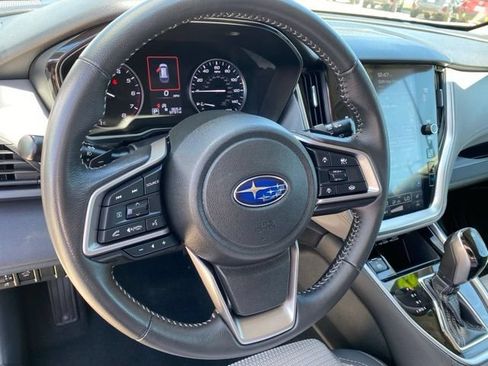Certified 2025 Subaru Outback Premium AWD/4WD image 12