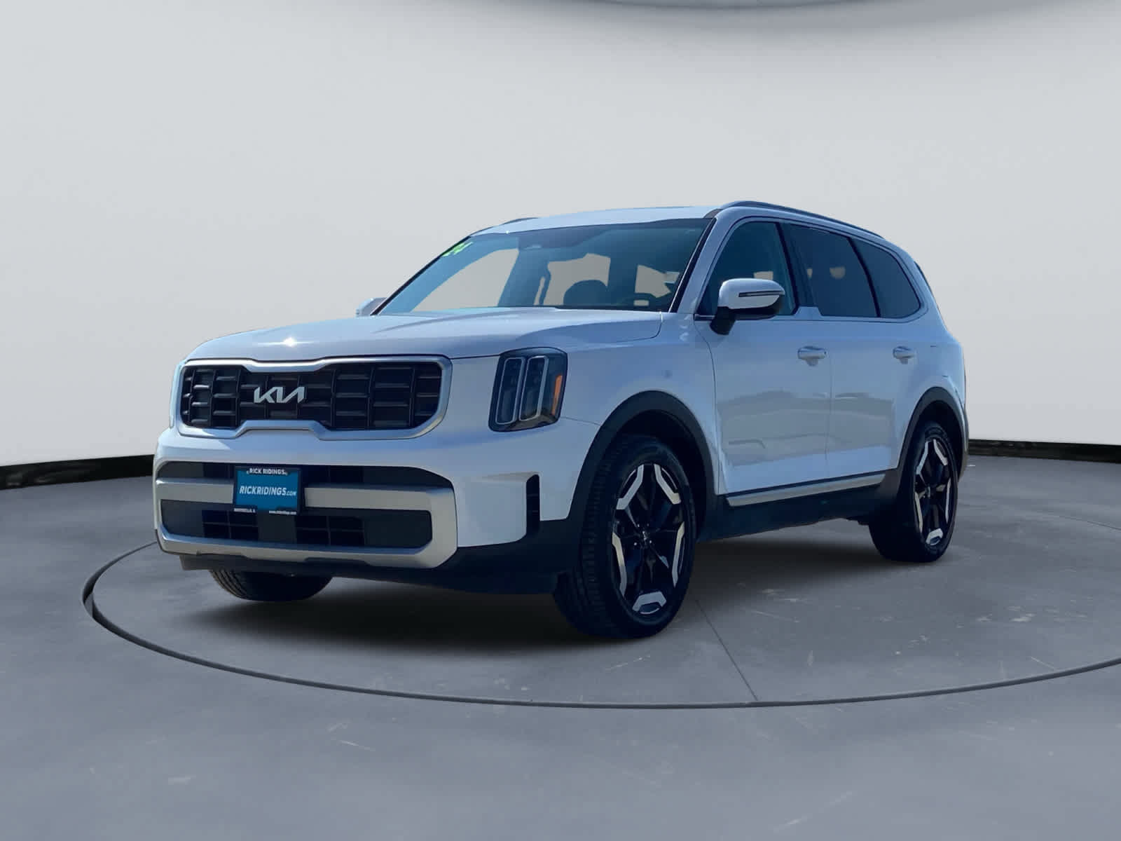 Used 2024 Kia Telluride S w/ S Sunroof Package FWD image 7