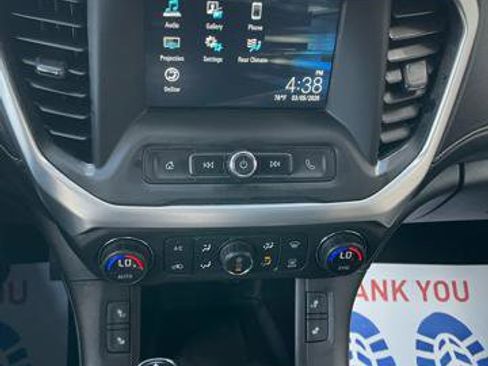 Used 2019 GMC Acadia SLE FWD image 30