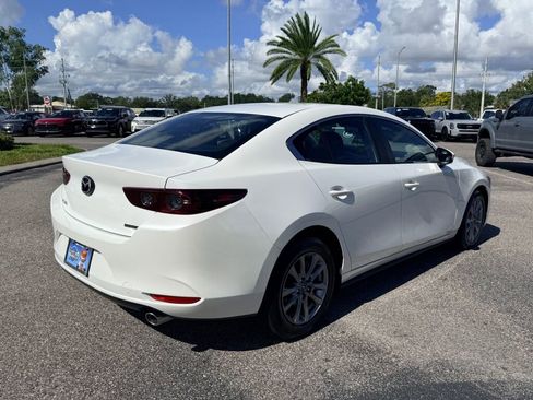 Used 2021 MAZDA MAZDA3 s image 3