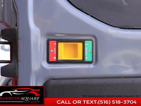 Used 2021 Ford Transit 250 T-250 148 Med Rf 9070 GVWR RW w/ Interior Upgrade Package image 15