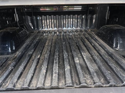 Used 2023 Chevrolet Silverado 1500 Custom AWD/4WD image 26