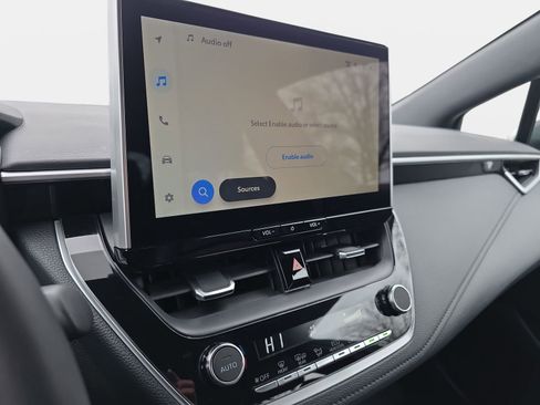 Used 2025 Toyota Corolla XSE image 19