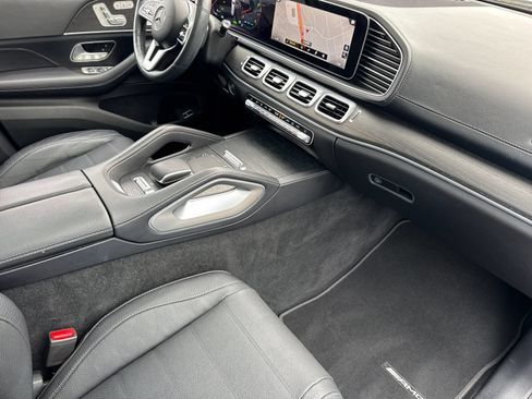 Certified 2023 Mercedes-Benz GLS 580 4MATIC image 19