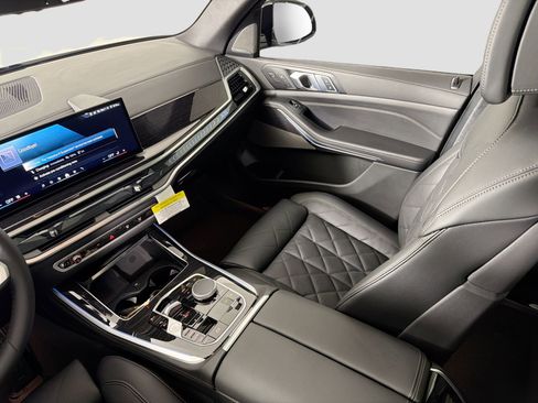 New 2026 BMW X5 xDrive50e w/ M Sport Package image 24