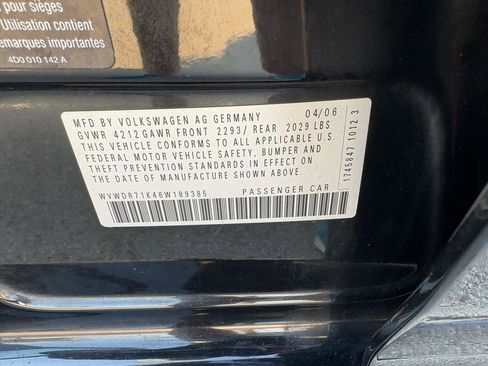 Used 2006 Volkswagen Rabbit 4-Door image 24