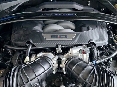 New 2025 Ford Mustang Dark Horse image 30