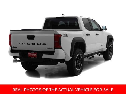 New 2025 Toyota Tacoma TRD Off-Road image 2