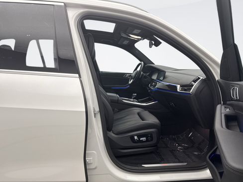 Used 2021 BMW X5 xDrive40i w/ Premium Package 2 AWD/4WD image 18