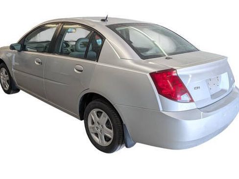 Used 2007 Saturn ION Level 2 w/ Preferred Pkg FWD image 3