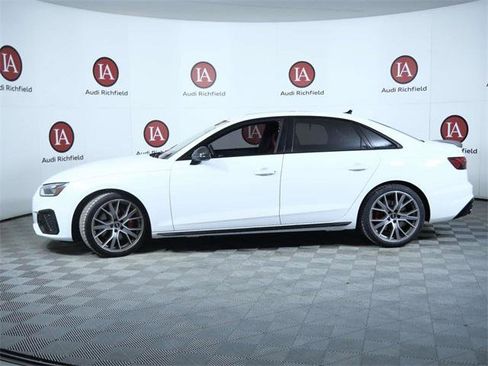 Used 2023 Audi S4 Premium Plus w/ Premium Plus Package image 5