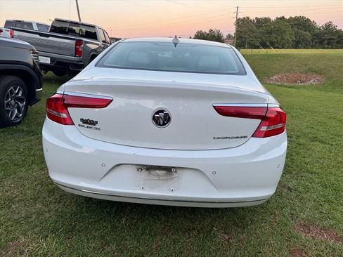 Used 2018 Buick LaCrosse Essence FWD image 5