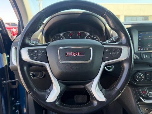 Used 2020 GMC Terrain SLE FWD image 27