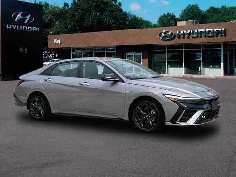 New 2025 Hyundai Elantra N Line image 10