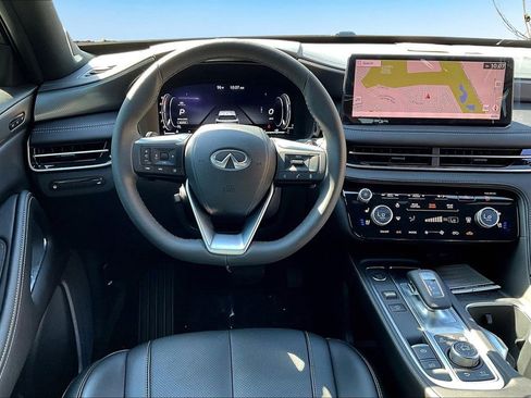 Used 2025 INFINITI QX60 Luxe w/ Black Edition image 5