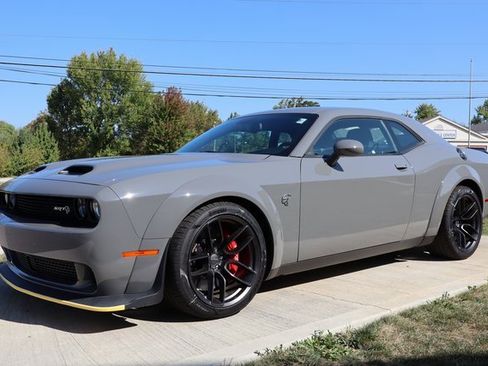 Used 2023 Dodge Challenger SRT Hellcat Widebody image 7