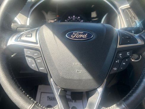 Used 2017 Ford Edge SEL w/ Equipment Group 201A AWD/4WD image 15