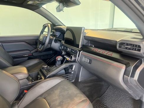 Used 2025 Toyota Tacoma TRD Pro AWD/4WD image 27
