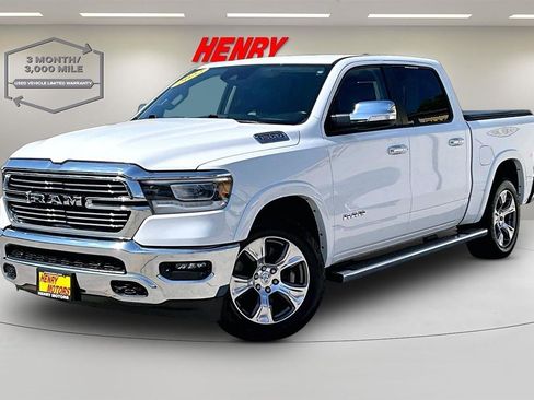 Used 2022 RAM 1500 Laramie AWD/4WD image 3