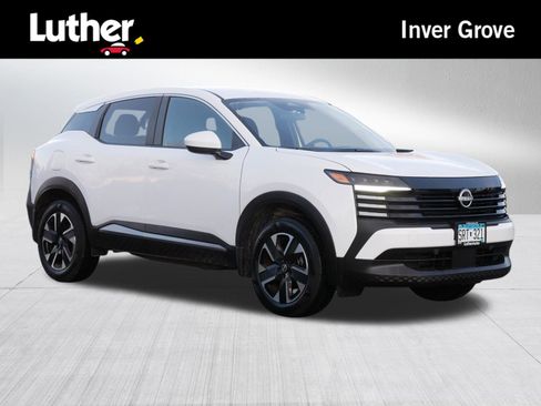 Certified 2025 Nissan Kicks SV w/ Illumination Package image 1