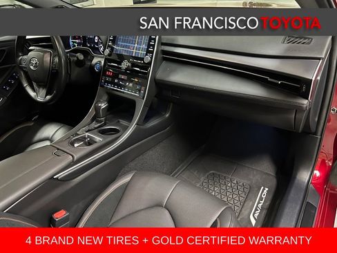 Certified 2021 Toyota Avalon XSE image 23