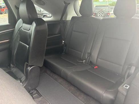 Used 2018 Acura MDX w/ Technology Package AWD/4WD image 21