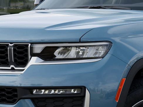 New 2026 Jeep Grand Cherokee L Limited image 10