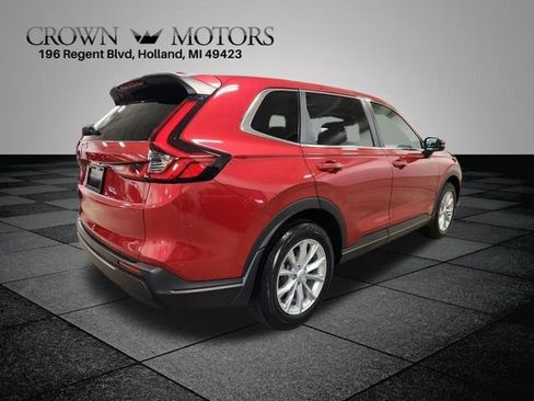 Used 2025 Honda CR-V EX image 3