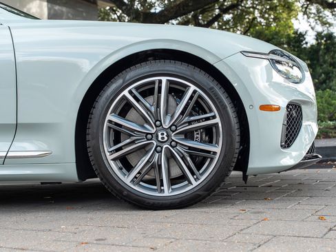 Used 2026 Bentley Continental GT AWD/4WD image 6