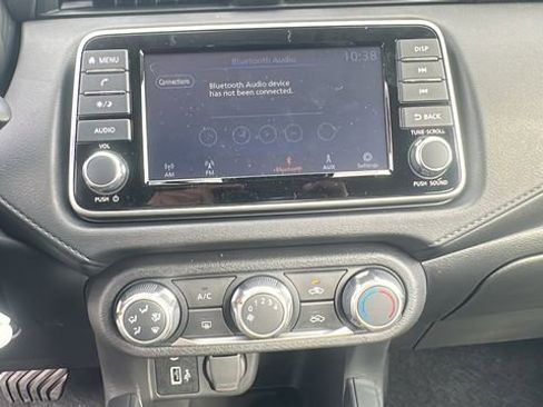 New 2025 Nissan Versa S w/ Trunk Package image 19