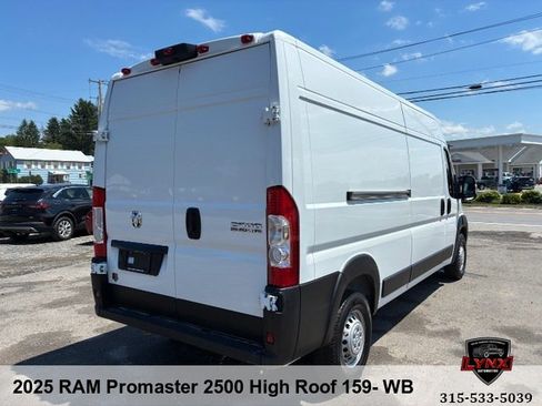 Used 2025 RAM ProMaster 2500 w/ Convenience Group FWD image 5