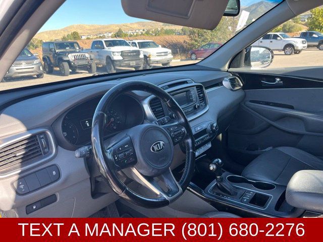Used 2016 Kia Sorento EX AWD/4WD image 13