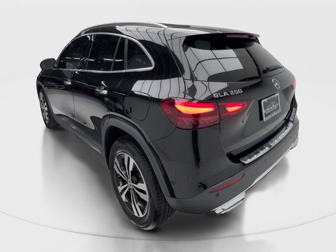 Used 2024 Mercedes-Benz GLA 250 image 10