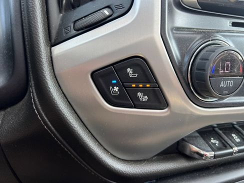 Used 2018 GMC Sierra 1500 SLT AWD/4WD image 31