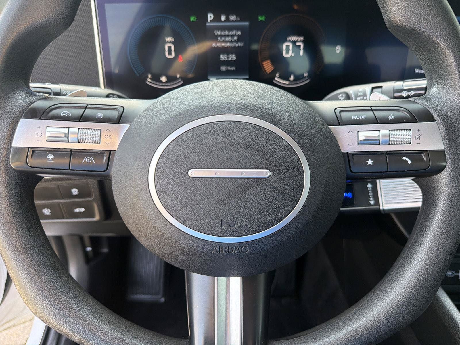 Used 2025 Hyundai Sonata SEL FWD image 21