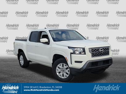 Used 2022 Nissan Frontier SV w/ Technology Package