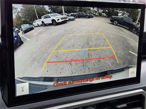 Used 2024 Toyota Tacoma TRD Sport image 33