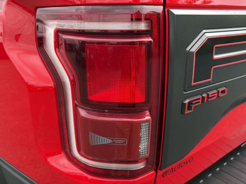 Used 2018 Ford F150 Raptor w/ Equipment Group 802A Luxury AWD/4WD image 11