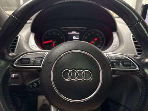Used 2018 Audi Q3 2.0T Premium Plus w/ Premium Plus Package AWD/4WD image 14