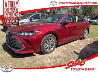 Used 2021 Toyota Avalon XLE w/ Moonroof Package video 1