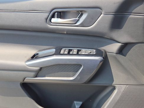 New 2026 Nissan Pathfinder SL w/ Cargo Package FWD image 27