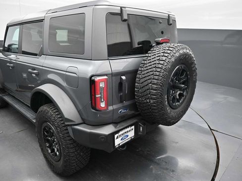 Used 2023 Ford Bronco Wildtrak AWD/4WD image 16