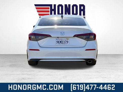 Used 2024 Honda Civic Sport image 4