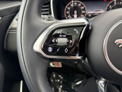 New 2025 Jaguar F-PACE R-Dynamic S AWD/4WD image 27